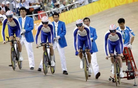  Associated Press photo by Ricardo Mazalan.